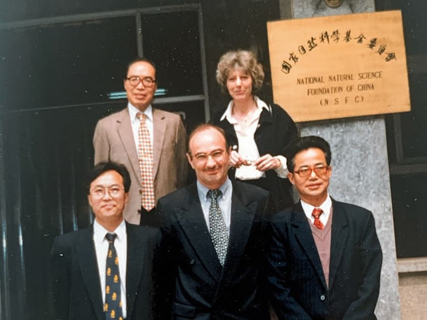 Felix Gutzwiller an der Akademie der Wissenschaft in Beijing im Jahr 1998